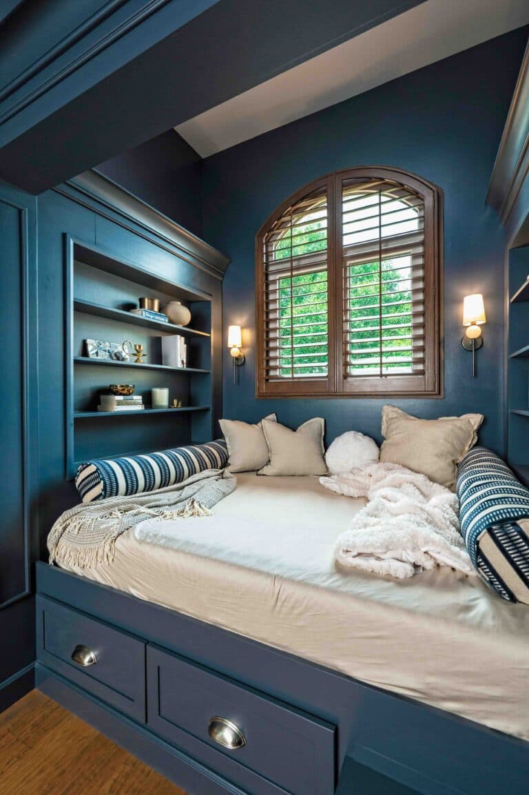 Custom reading nook renovation in Tampa